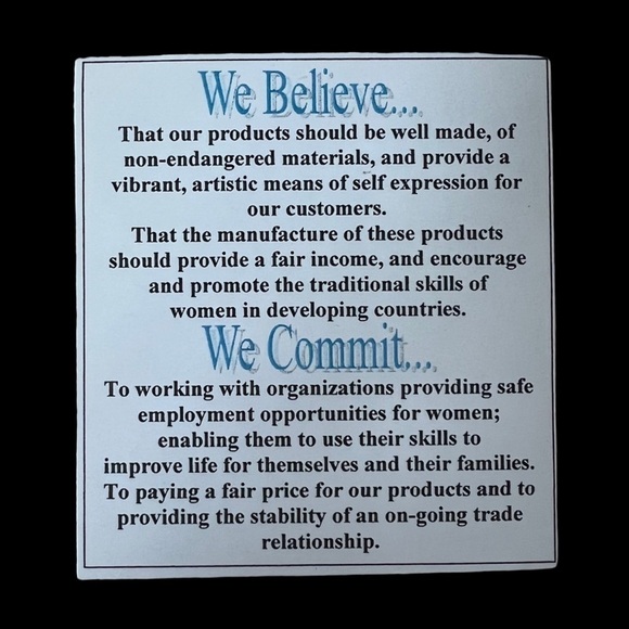 Natural Bamboo Handbag Made in Thailand - Picture 4 of 4